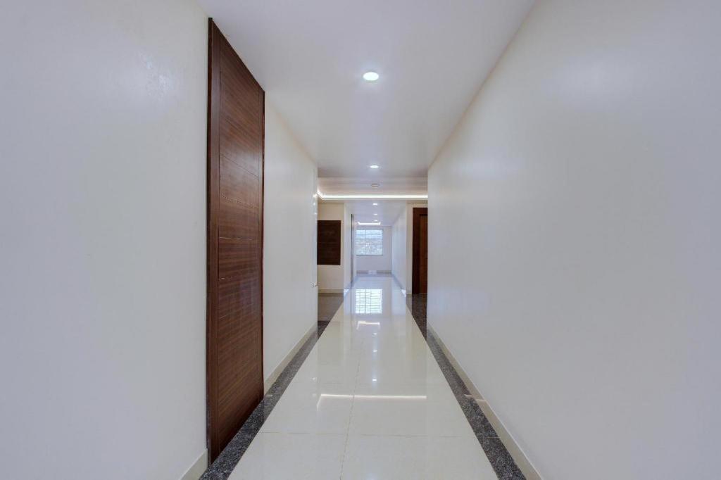 Bainduru Hotel Ambika International Byndoor מראה חיצוני תמונה